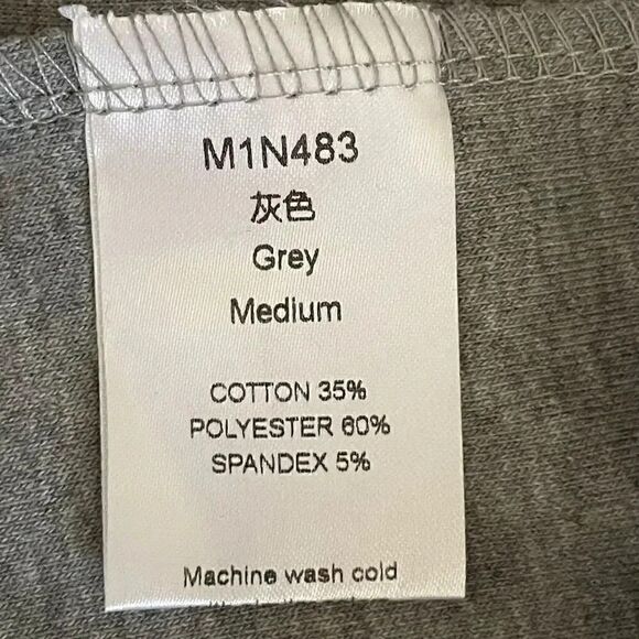 Women’s Gray Long Sleeves Front Buttons Bohemian Festival Aztec SZ M #1179 - Picture 8 of 10